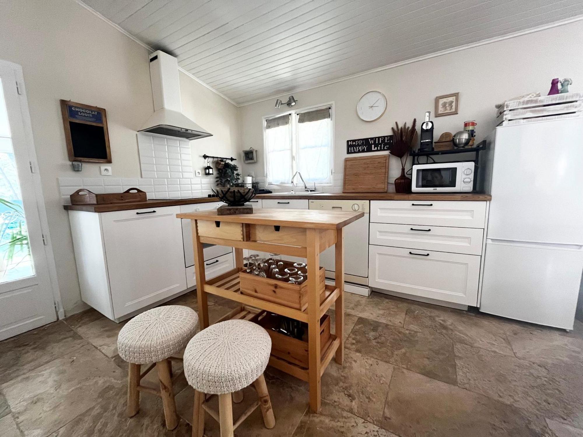 Maison Provencale Au Calme De La Campagne Avec Jacuzzi Aix-en-Provence Extérieur photo